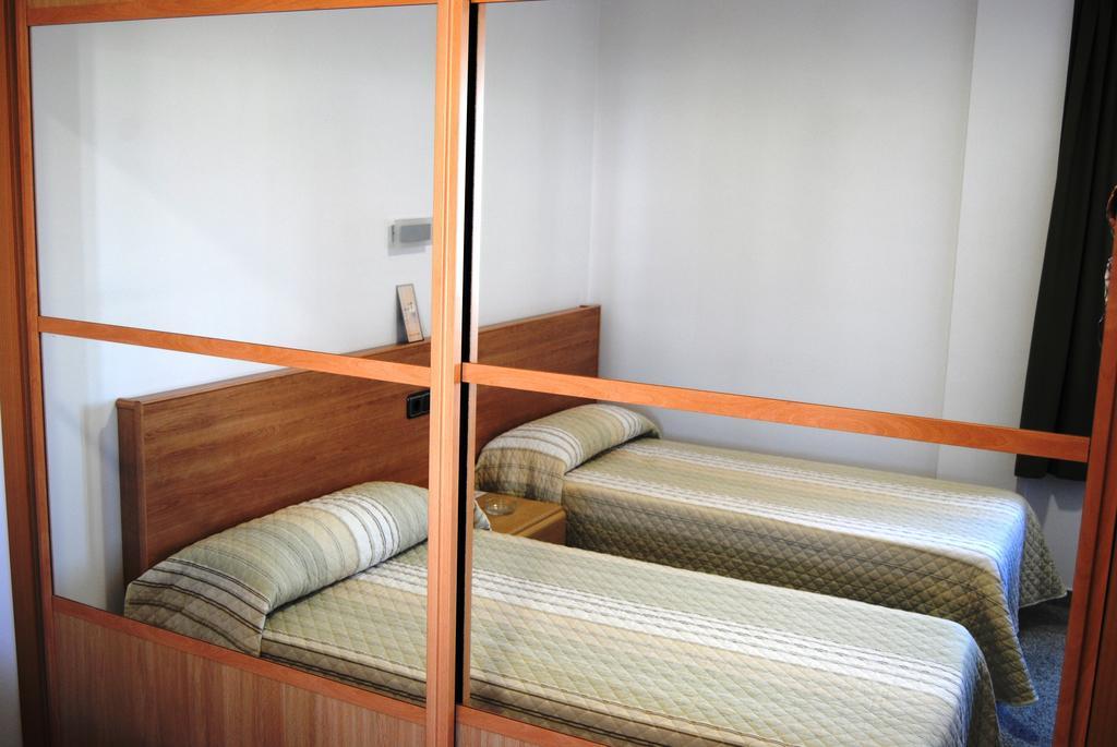 Hotel Albanta La Lantejuela المظهر الخارجي الصورة