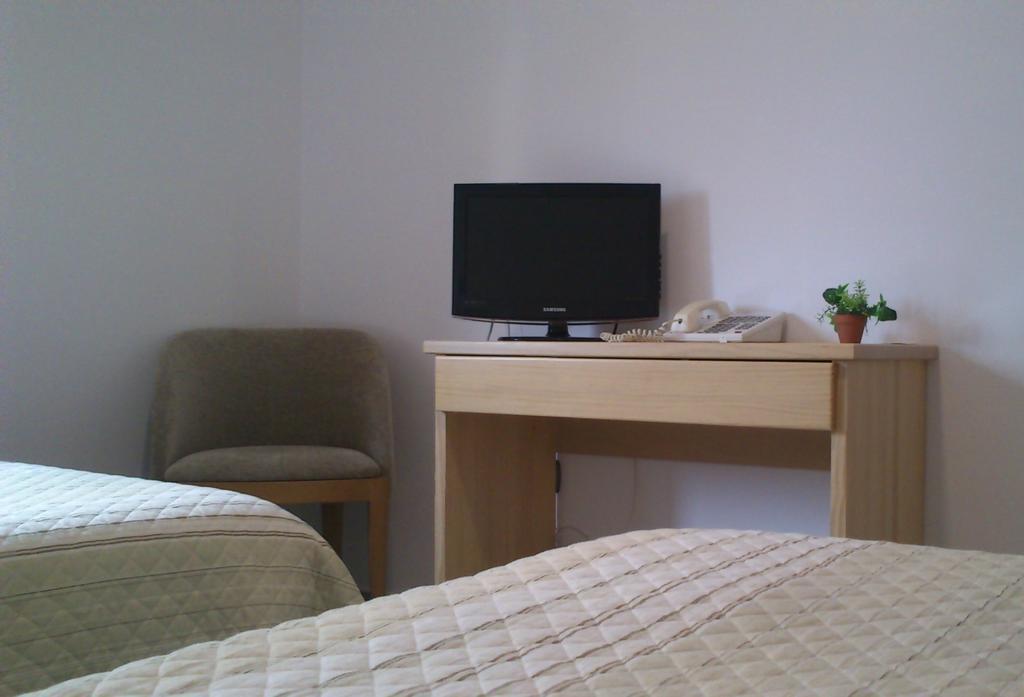 Hotel Albanta La Lantejuela الغرفة الصورة