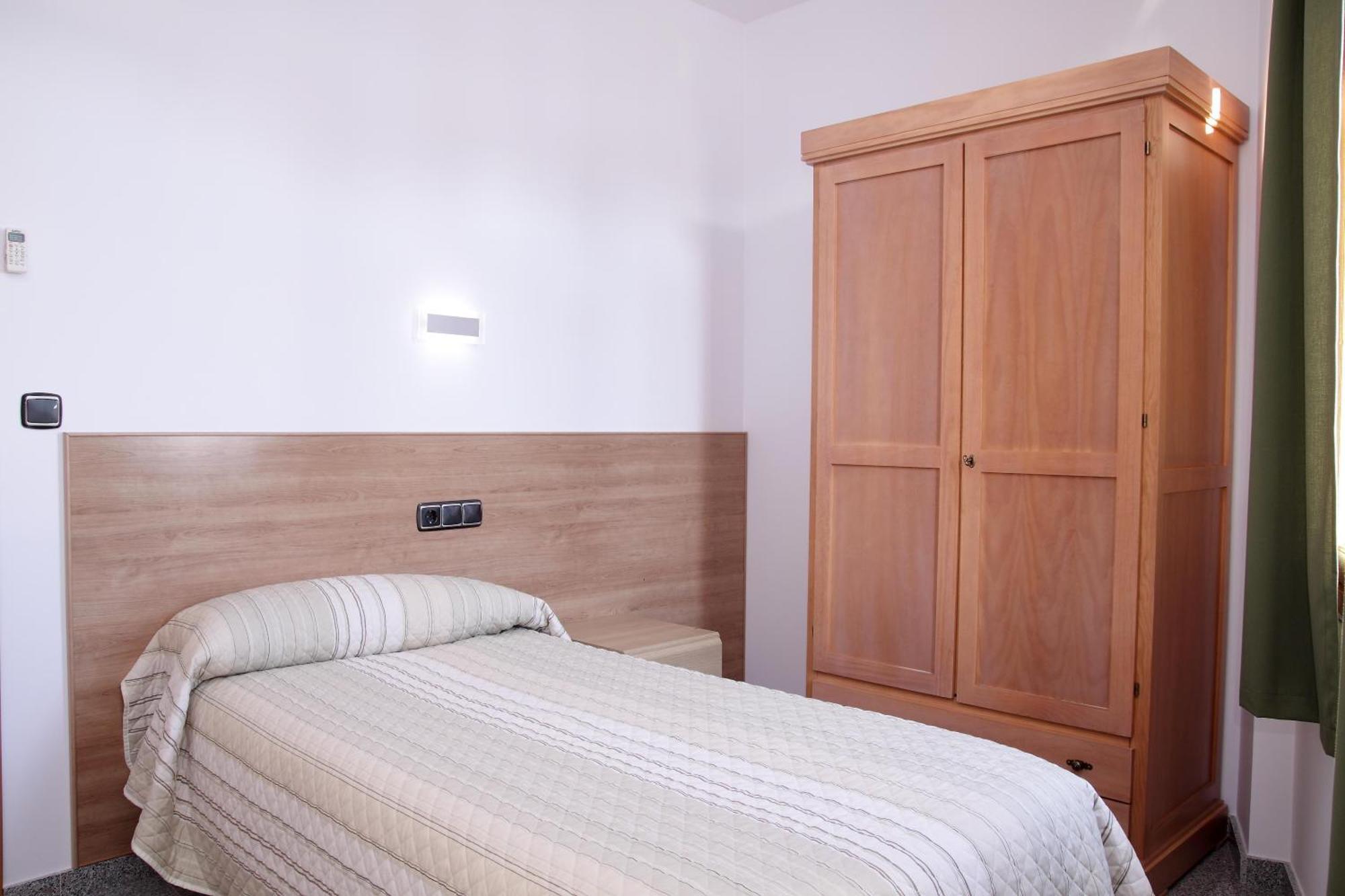 Hotel Albanta La Lantejuela المظهر الخارجي الصورة