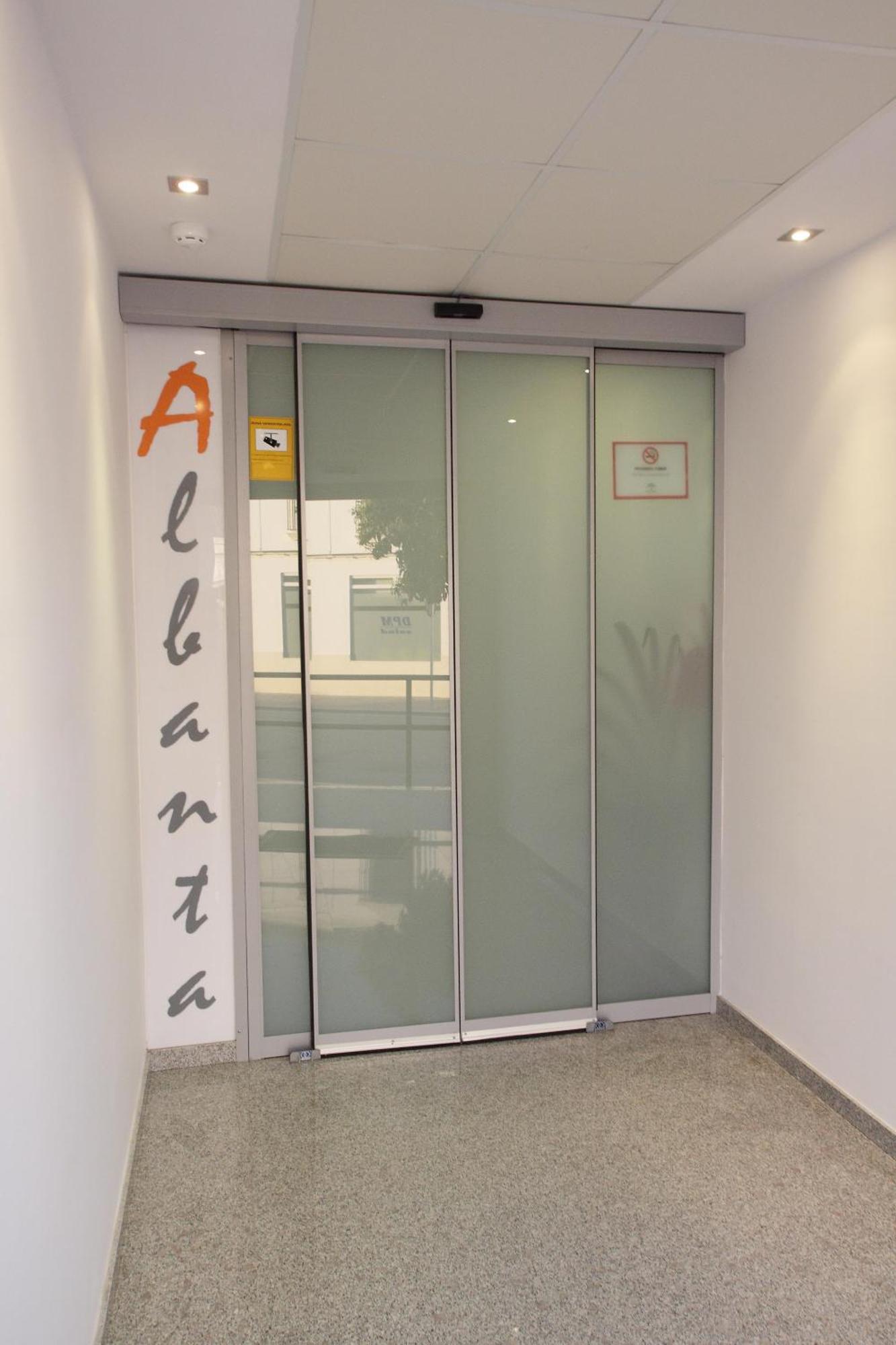 Hotel Albanta La Lantejuela المظهر الخارجي الصورة