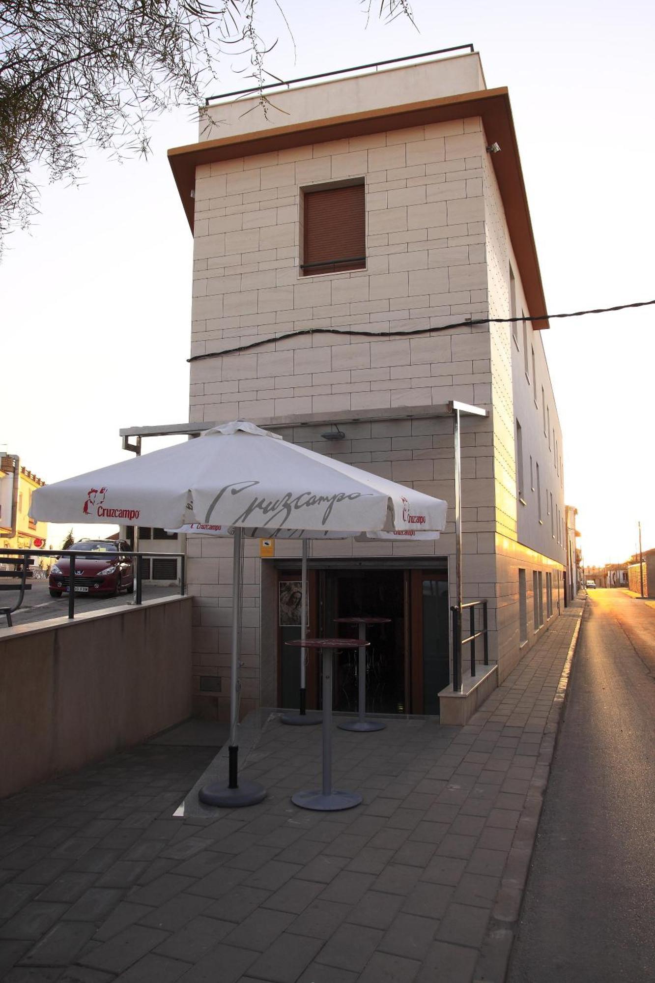 Hotel Albanta La Lantejuela المظهر الخارجي الصورة