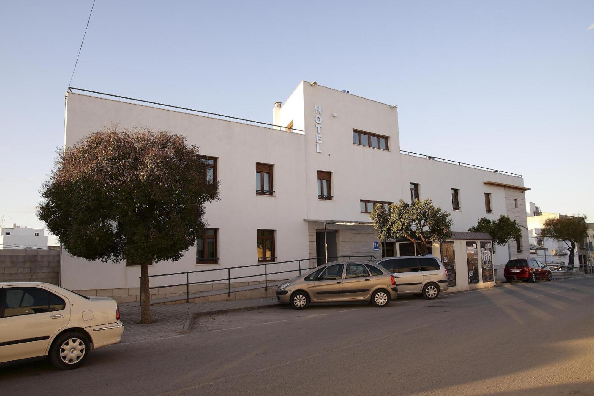 Hotel Albanta La Lantejuela المظهر الخارجي الصورة