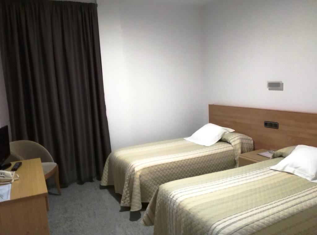Hotel Albanta La Lantejuela المظهر الخارجي الصورة