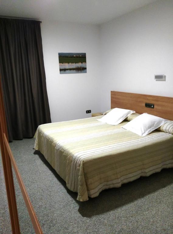 Hotel Albanta La Lantejuela المظهر الخارجي الصورة