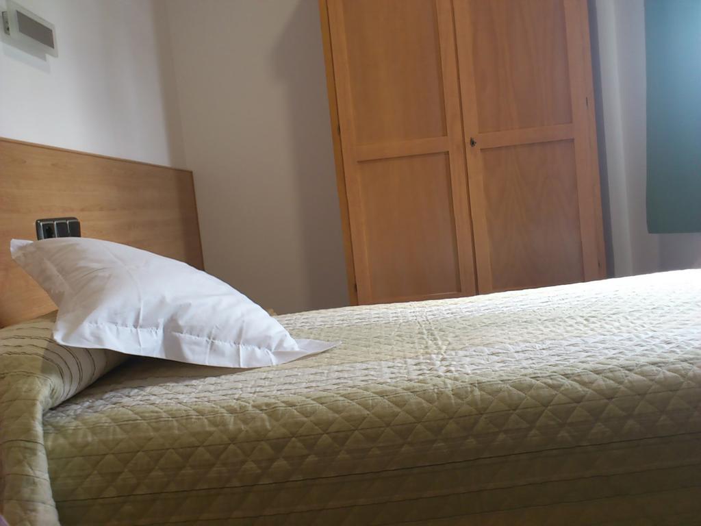 Hotel Albanta La Lantejuela المظهر الخارجي الصورة